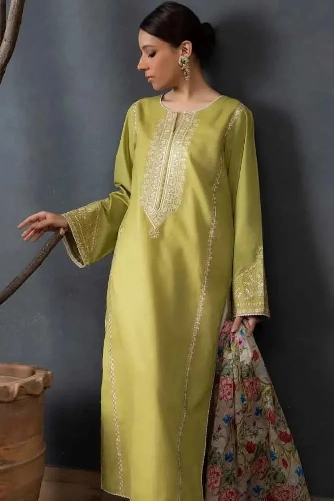 EMBROIDERED LAWN 3PC SUIT-BG790