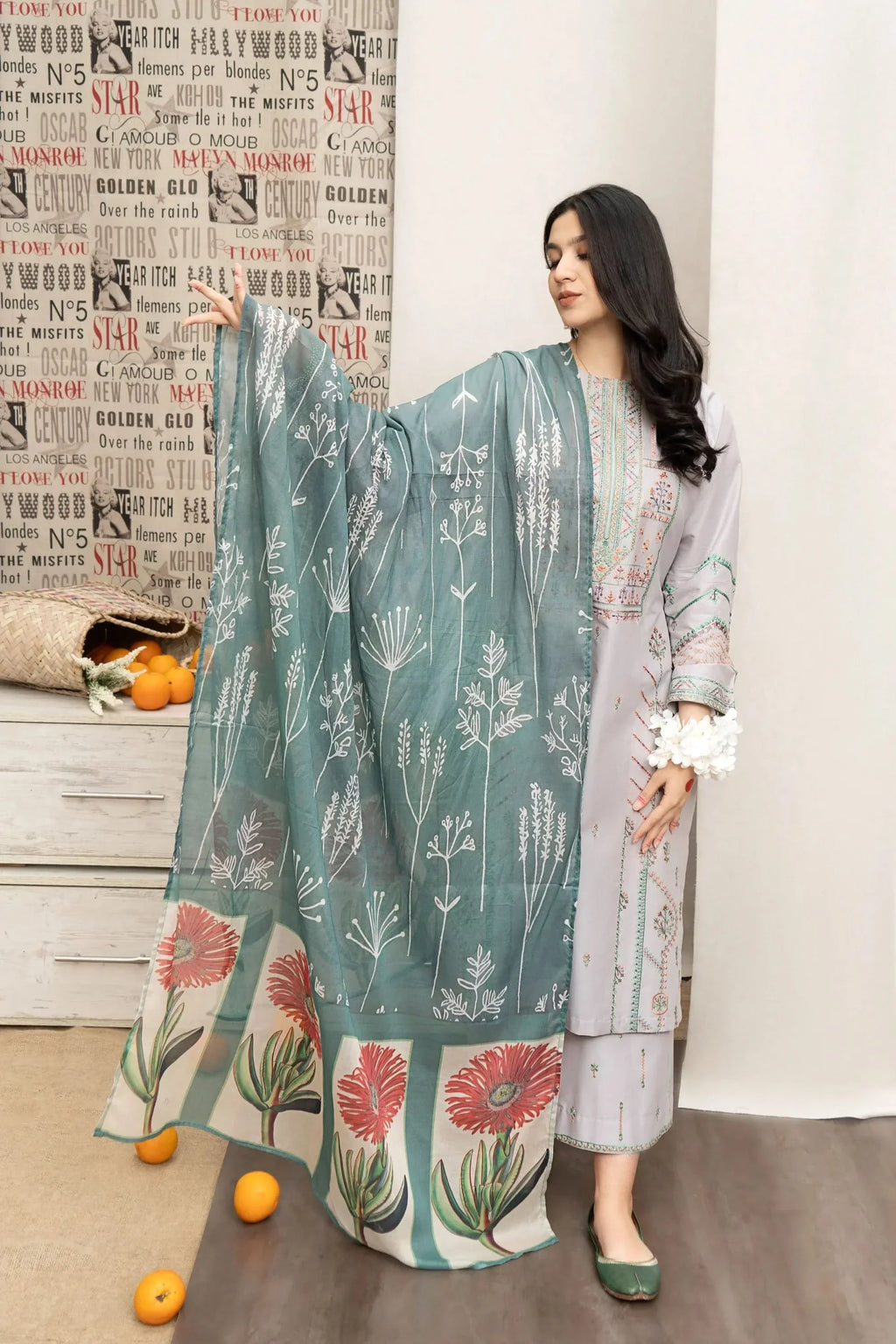 NEELAM - BG588