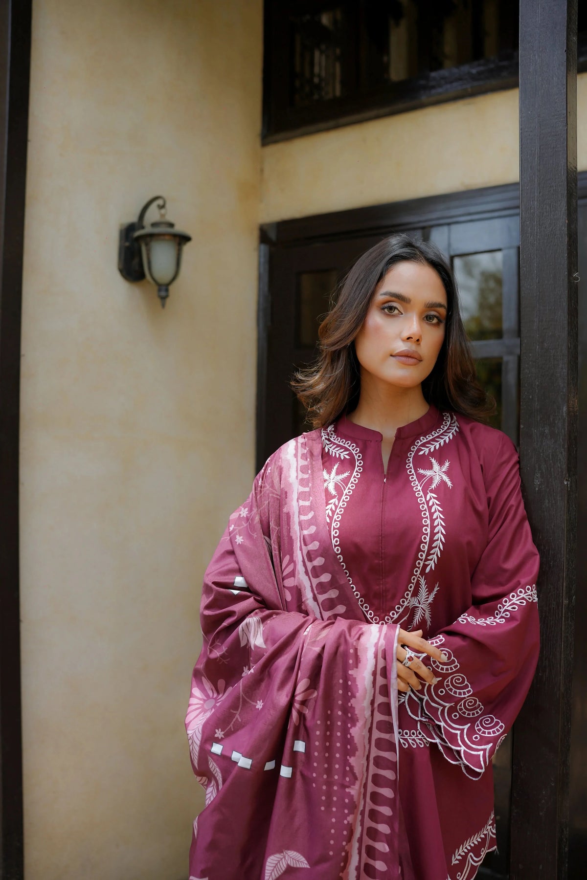 Maroon schiffli DHANAK - BG602