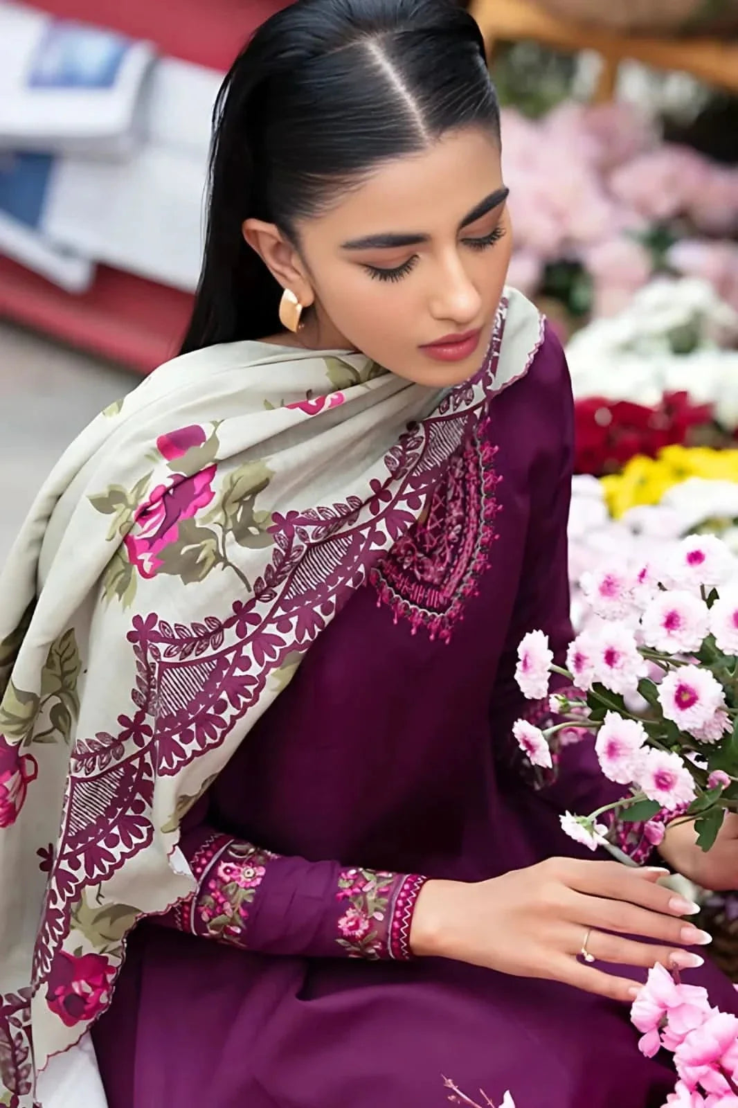 3PC EMBROIDERED DHANAK 3PC SUIT-BG820