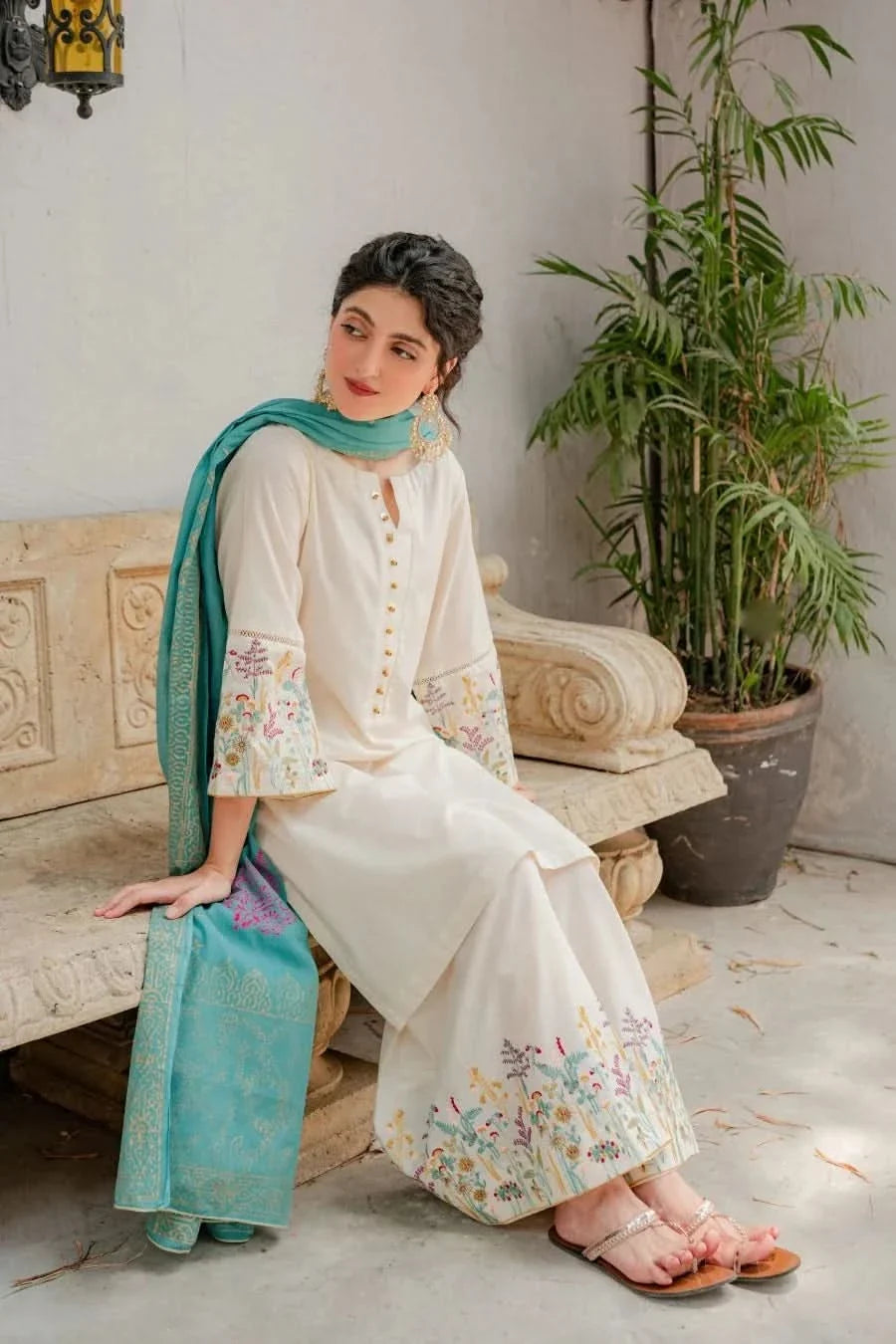 3 PIECE-EMBROIDERED DHANAK SUIT-BG559