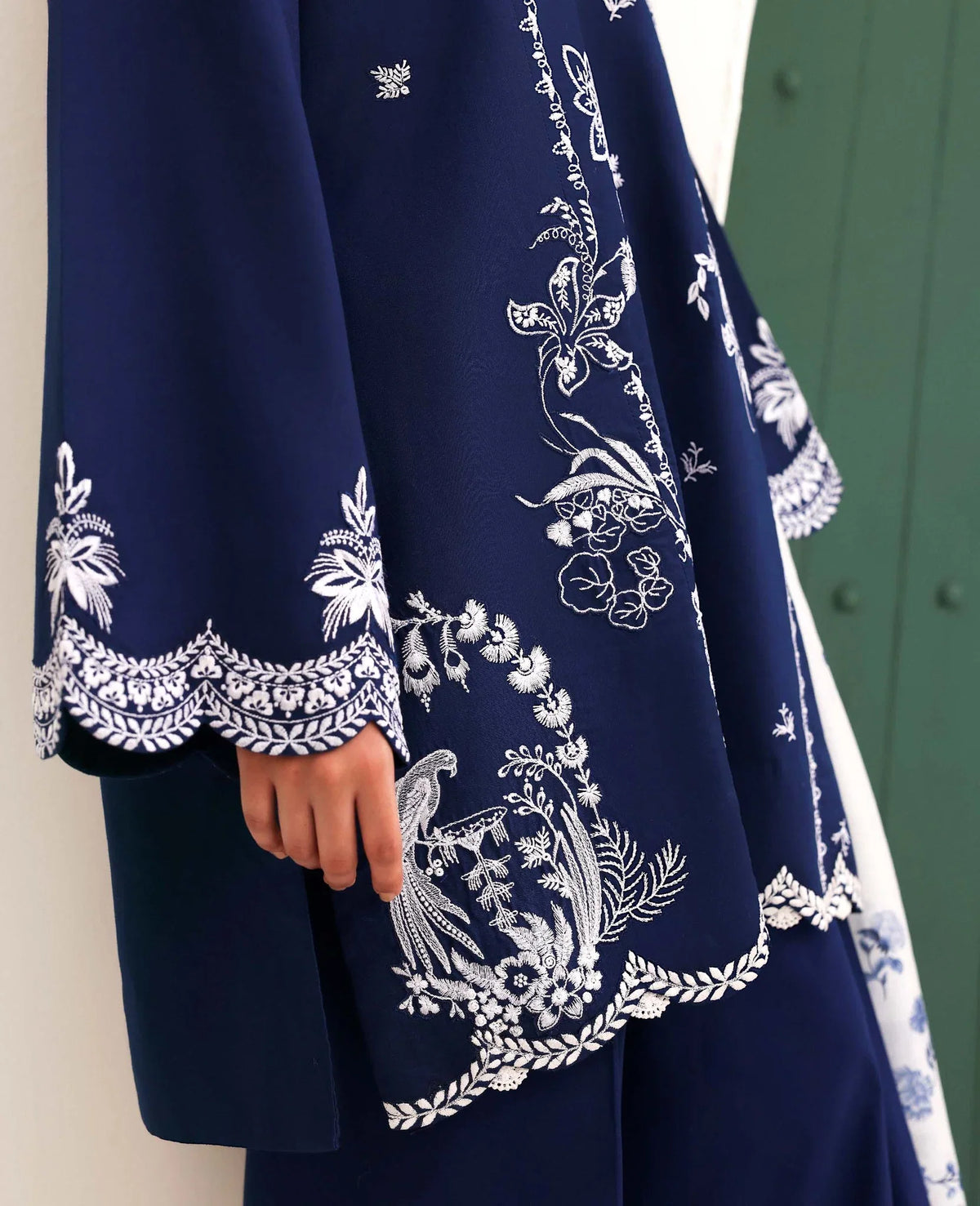 3PC EMBROIDERED DHANAK SUIT - BG907