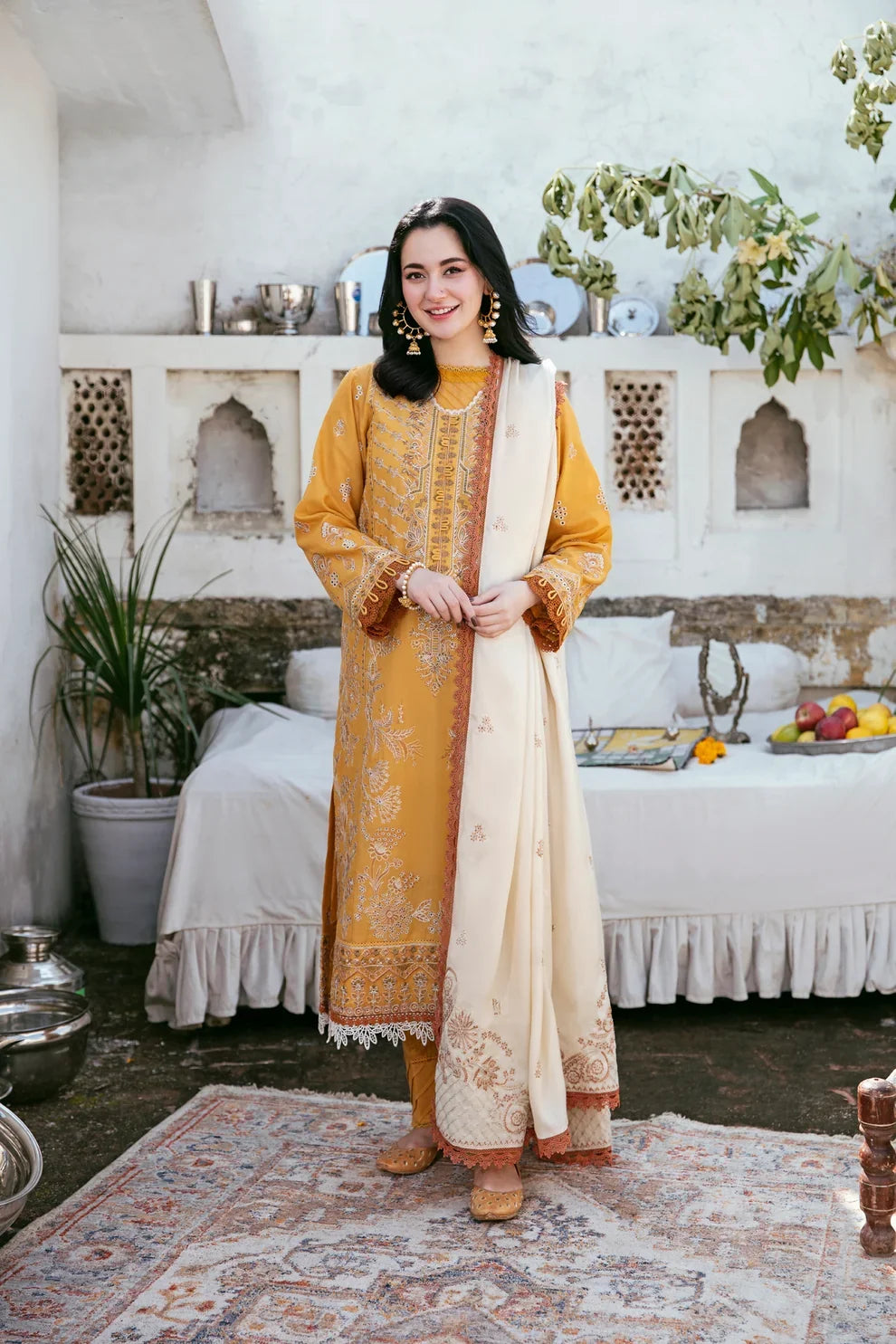 3PC EMBROIDERED DHANAK SUIT - BG909