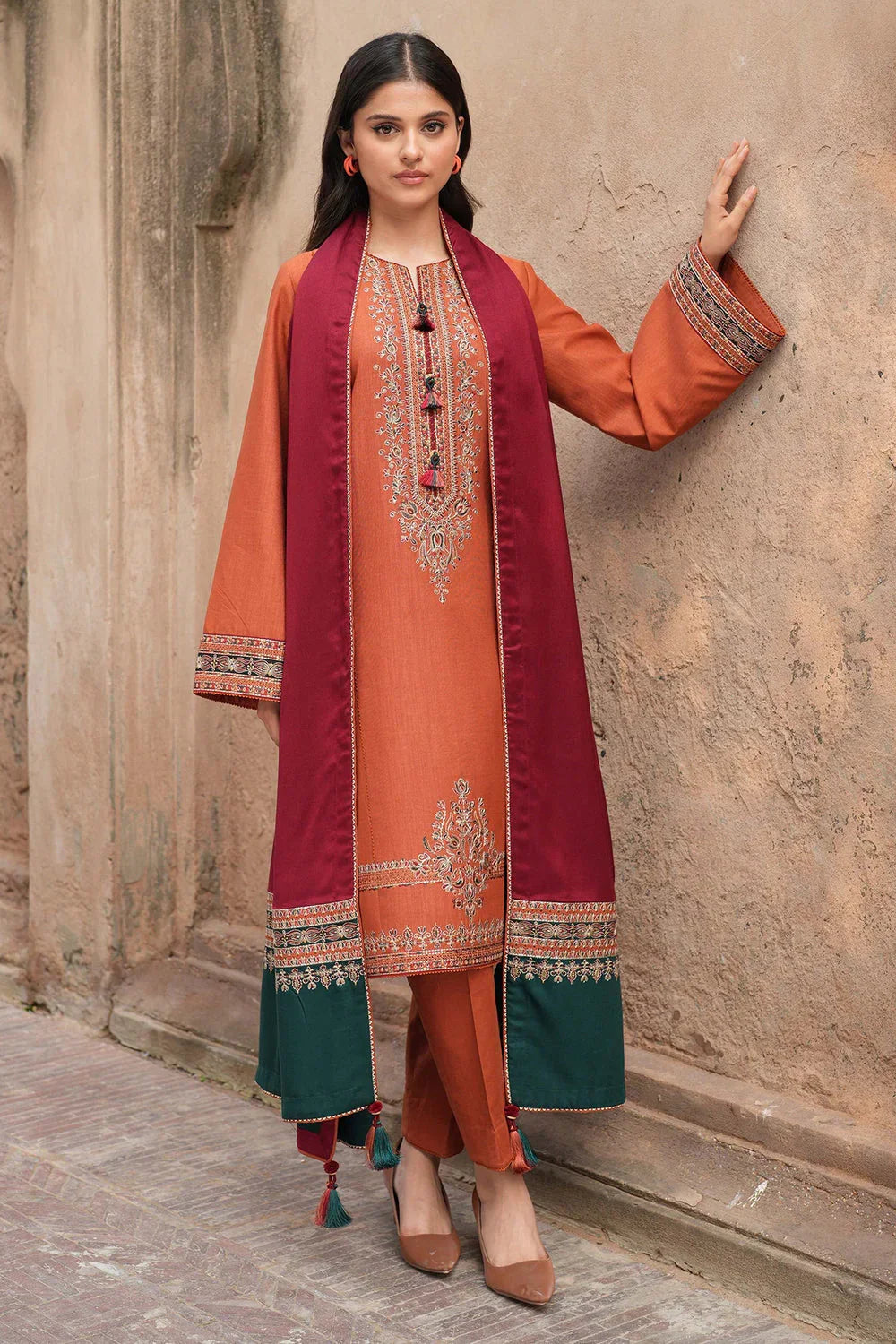 3 PC UNSTITCHED LAWN SUIT - BG867