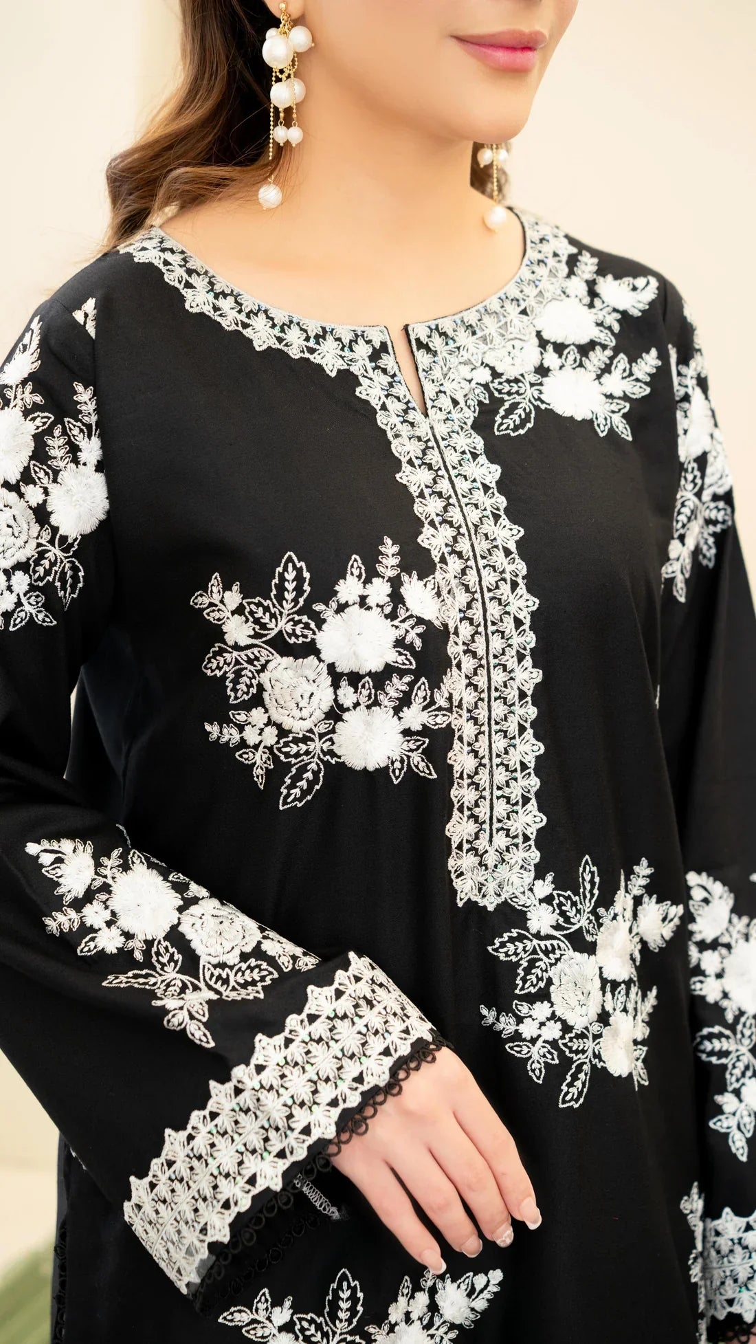 3PC EMBROIDERED SUIT - BG897