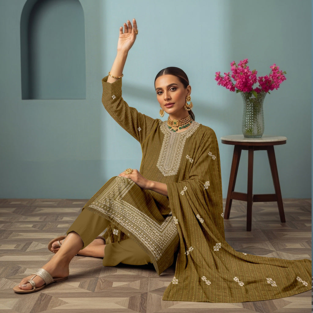 3 PC EMBROIDERED CHAMKI DHANAK SUIT - BG1003