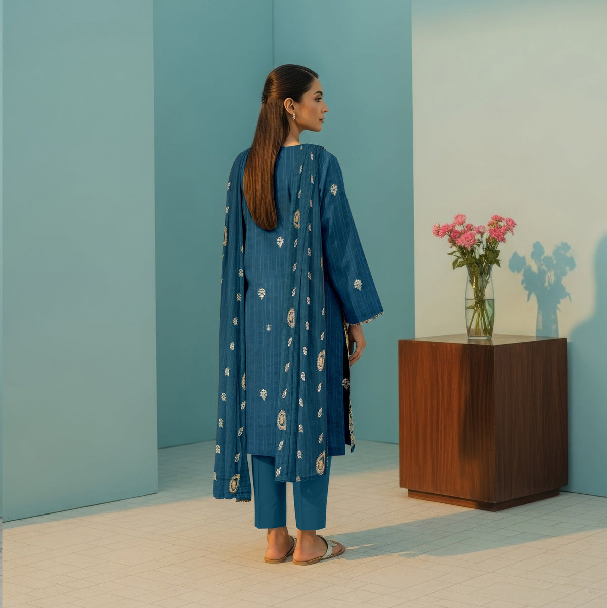 3 PC EMBROIDERED CHAMKI DHANAK SUIT - BG1002