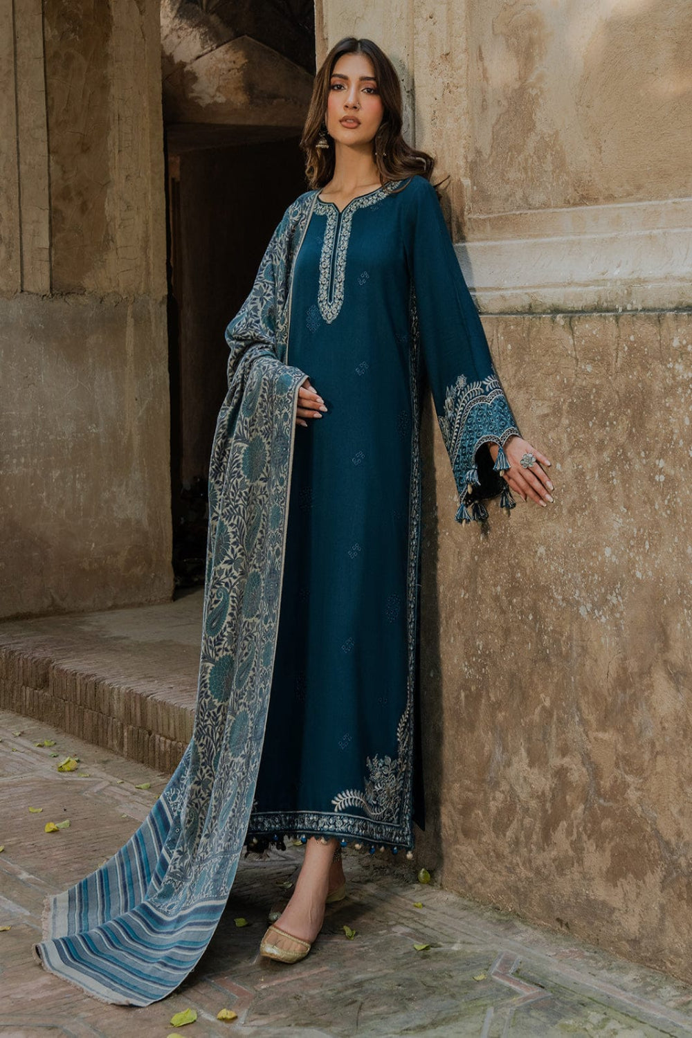 3PC UNSTITCHED LAWN SUIT - BG865