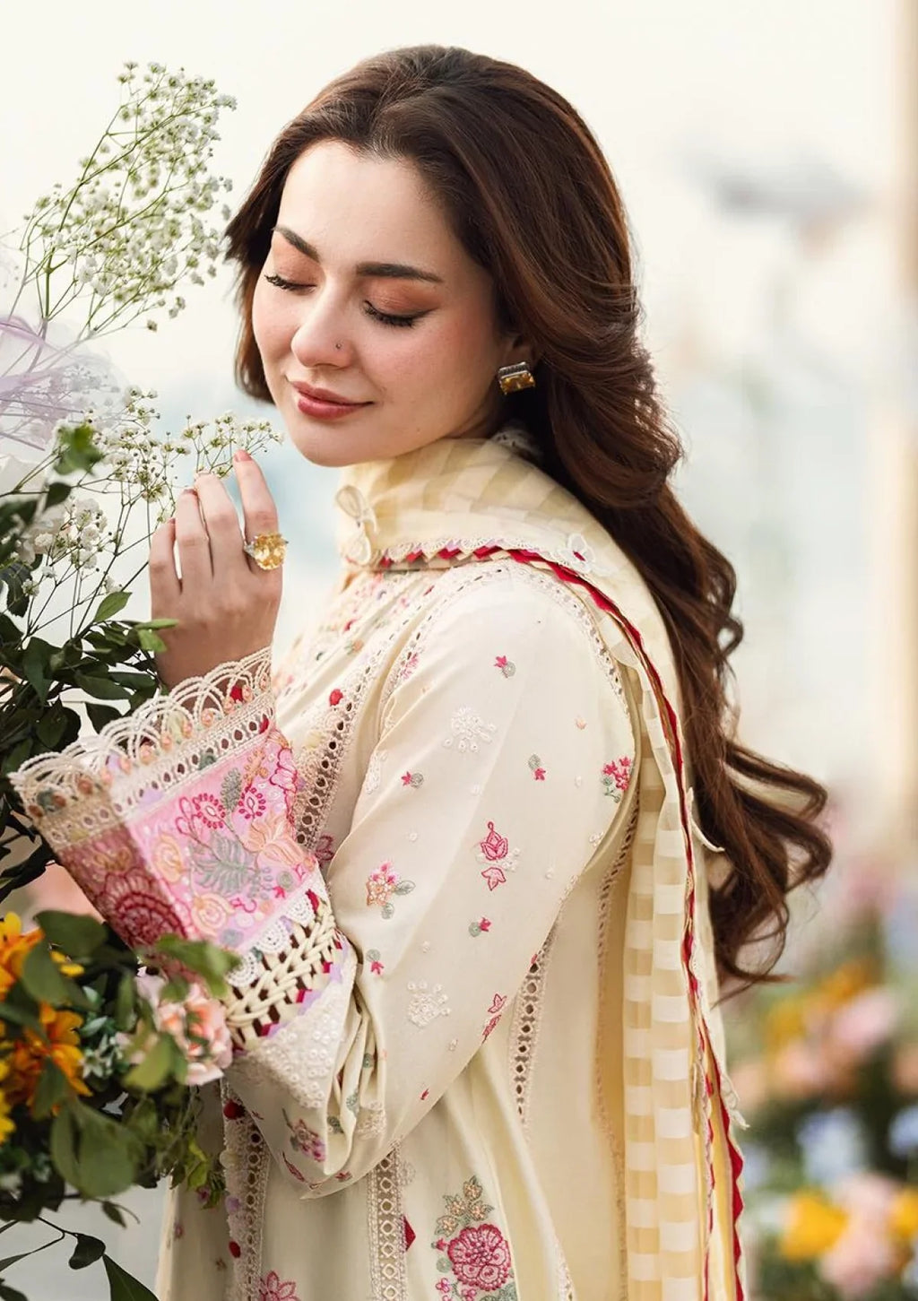 3PC EMBROIDERED LUXURY LAWN - BG875